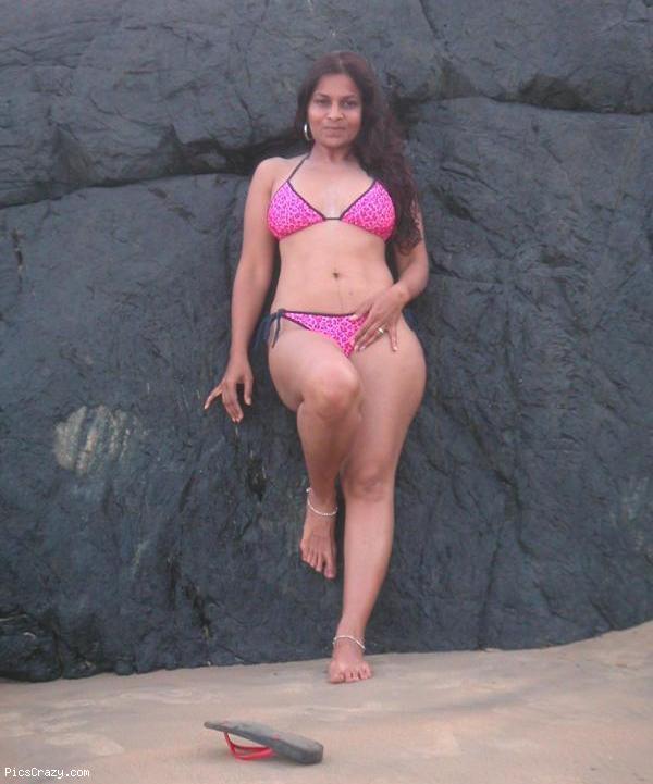 pakistani girl beauty nude porn photo by married girl with his boyfriend sex